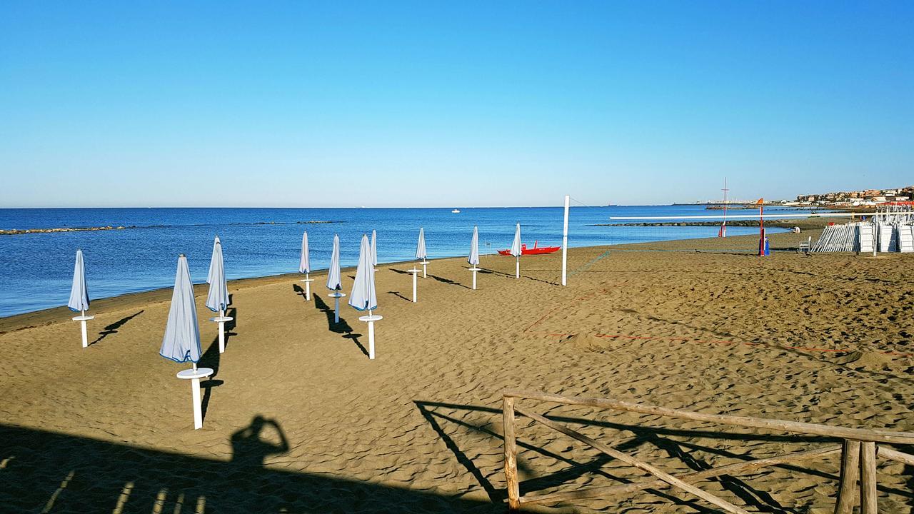 Hotel La Scaletta Lido di Ostia Exterior foto