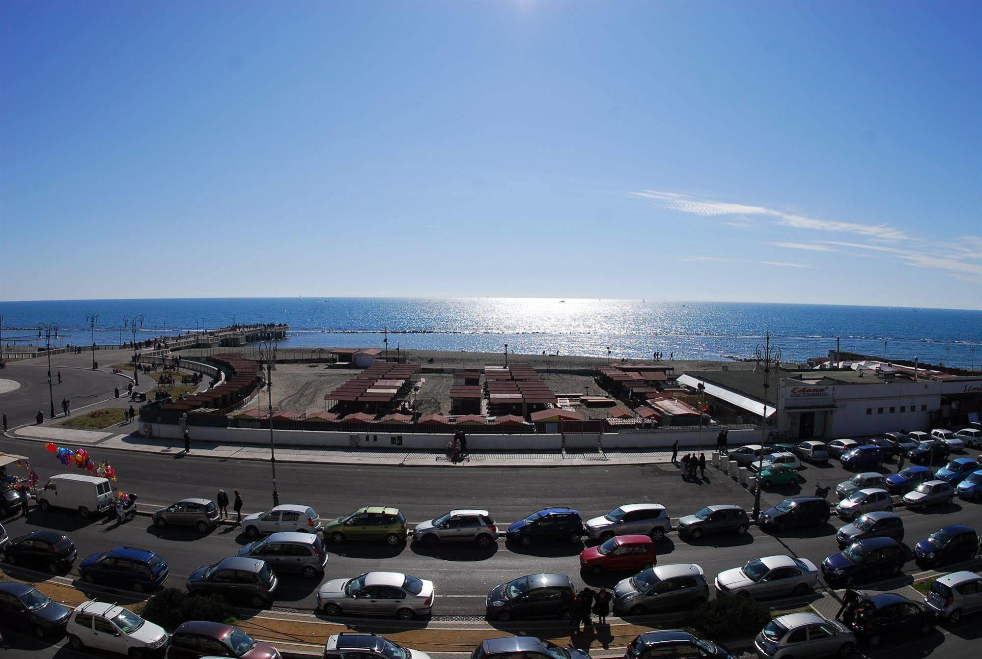 Hotel La Scaletta Lido di Ostia Exterior foto